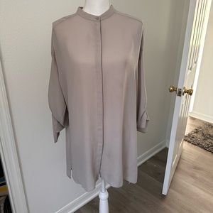 Women’s dress shirt . Size large